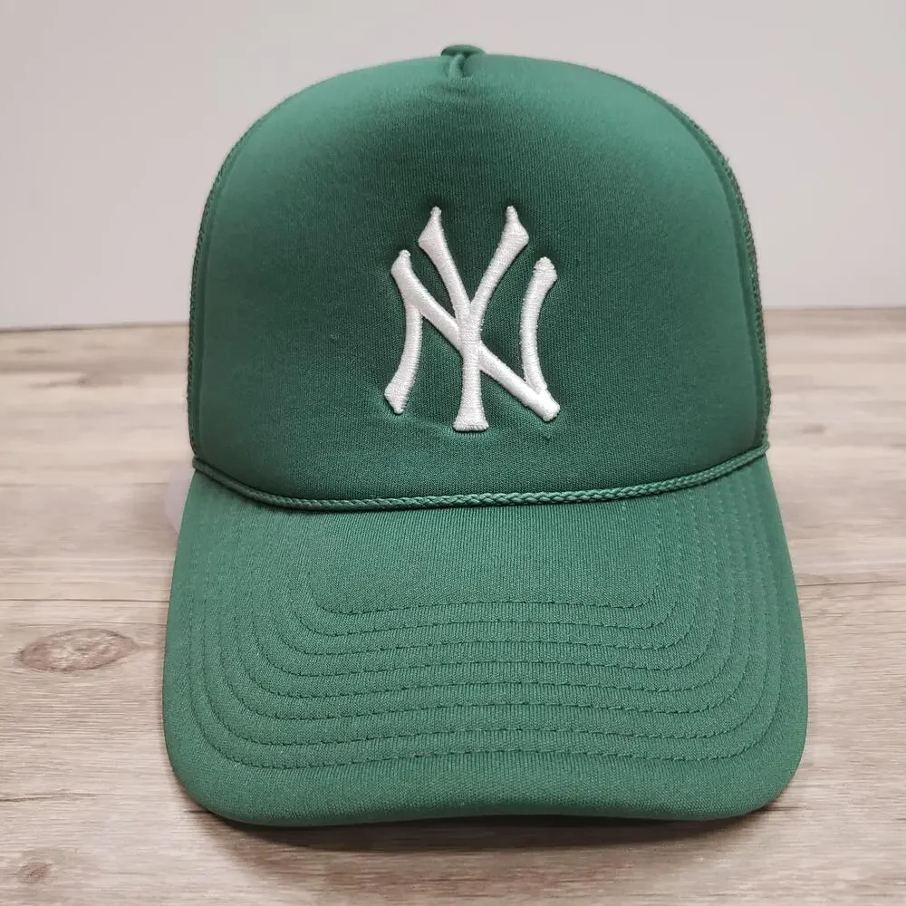 New York Yankees Hat Cap Snap Back One Size Green MLB Baseball Trucker 47 Brand